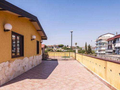 Вилла Attico Etnamare Гравина-ди-Катания Экстерьер фото